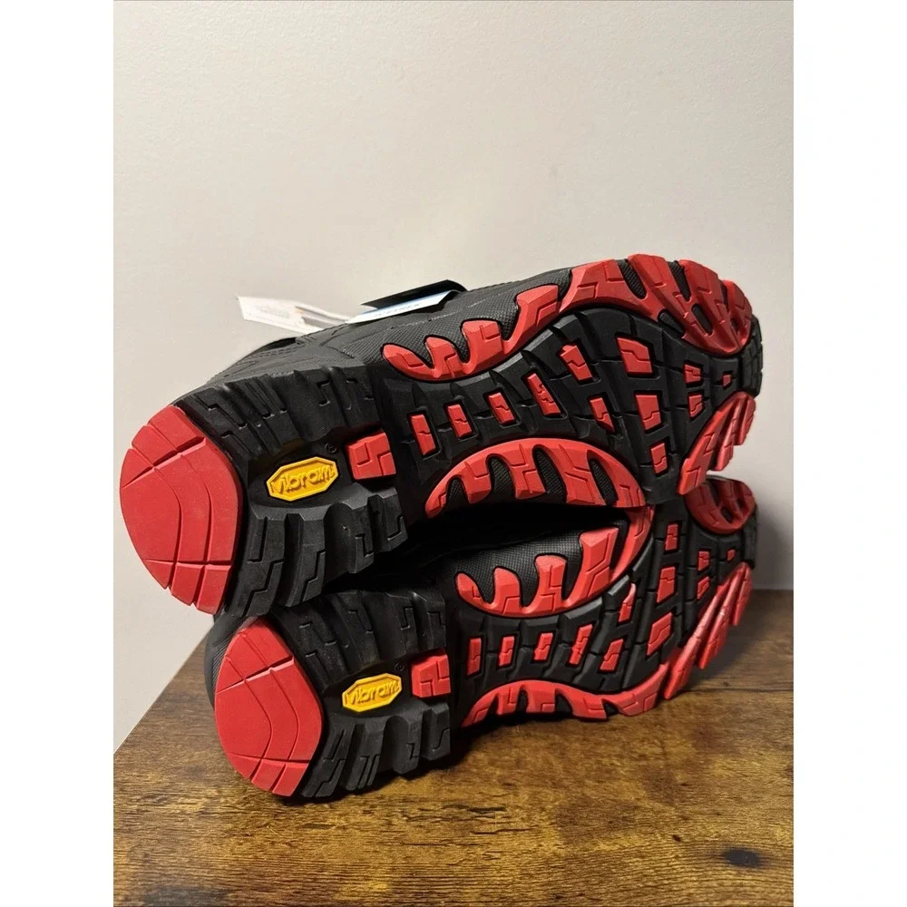 NEW RefrigiWear Black Widow COMPOSITE TOE Waterproof 1136CR‎ Work Boots Sz 9.5